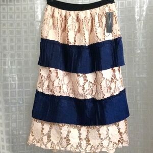 Romeo & Juliet Couture Navy and Cream Lace A-Line Skirt